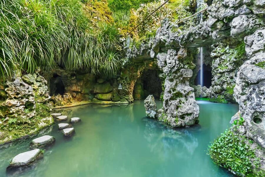 From Lisbon: Sintra and Quinta da Regaleira Tour - Practical details that affect your day