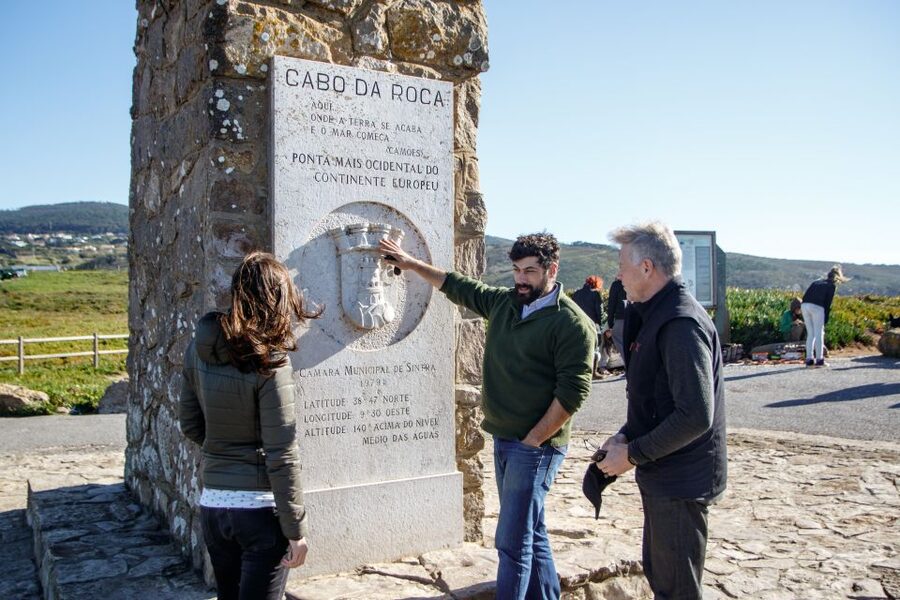 From Lisbon: Sintra, Cascais and Estoril Full-Day Tour - Guides can make or break the schedule