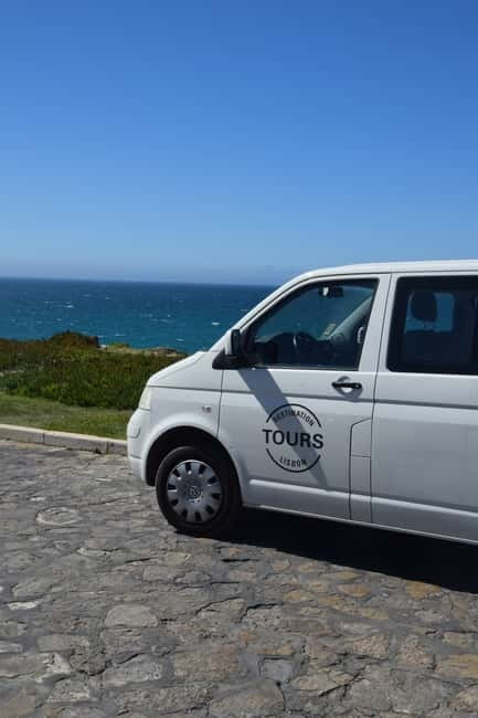 From Lisbon: Sintra, Pena, Cascais and Cabo da Roca - Cascais, Estoril, and the coastal ride back