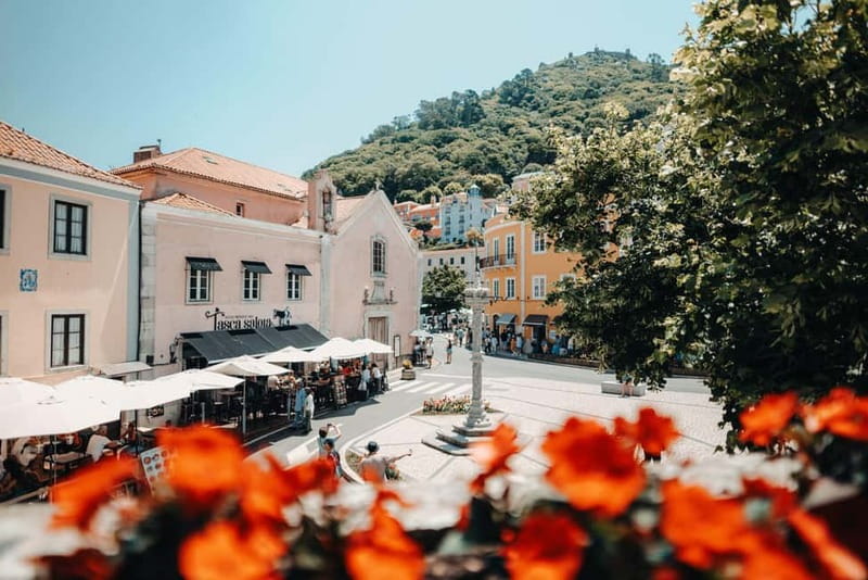 From Lisbon: Sintra, Pena, Cascais and Cabo da Roca - A walking introduction to Sintra’s old village