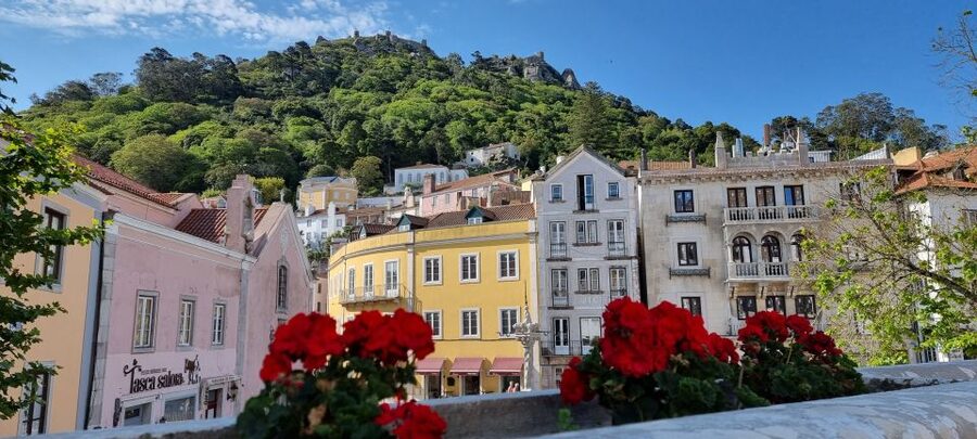 From Lisbon: Sintra, Pena, Regaleira, Roca and Cascais Tour - Lunch in Sintra