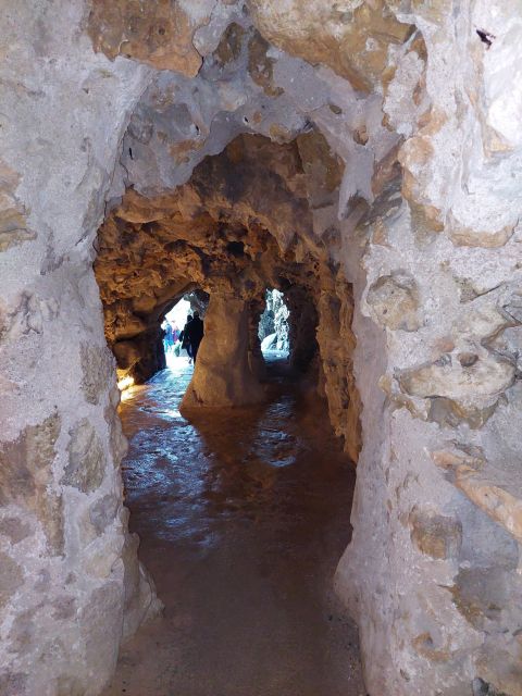 From Lisbon: Sintra Private Tour Full-Day in a Premium Car - Two hours to eat and wander in Sintra