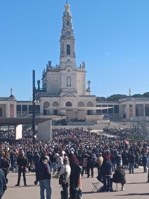 From Lisbon: Small Group Fátima & Little Shepherds Town Tour - Why Fátima works well as a day trip from Lisbon