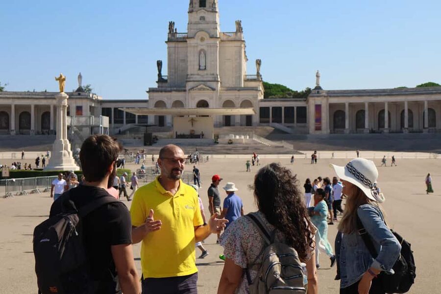 From Lisbon: Small Group Half-Day Fátima Tour - Key points at a glance