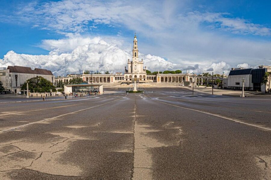 From Lisbon: Tansfer to Porto with stops until 3 cities - Choosing the best three stops