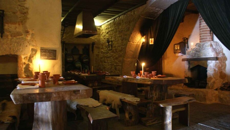 From Lisbon: Tomar Templar Full-Day Private Tour - Almourol Castle brings the fairytale moment