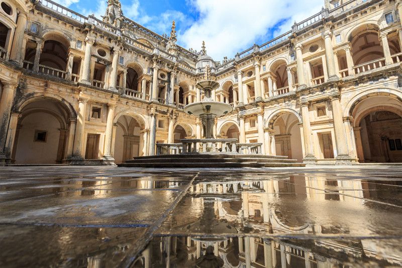 From Lisbon: Tomar Templar Full-Day Private Tour - The Convent of Christ is the main event