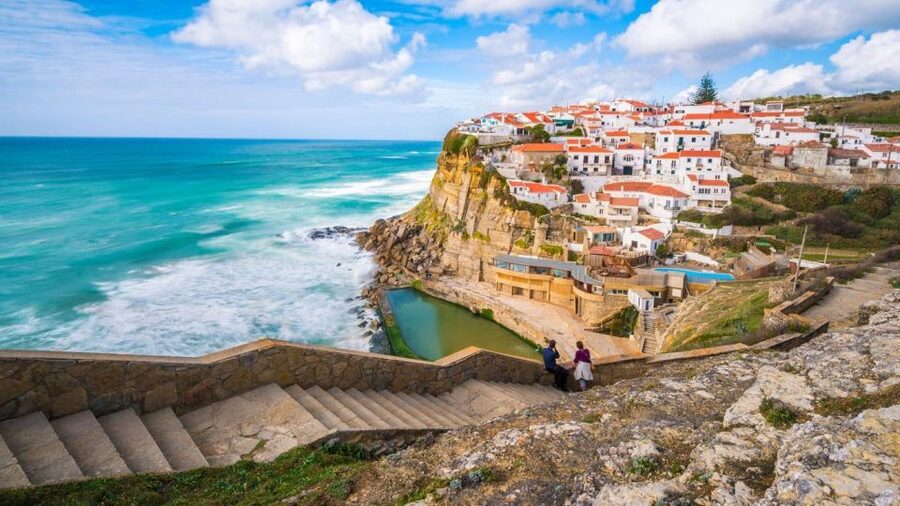 From Lisbon: Tour Sintra, Pena Palace, Regaleira and Cascais - Quinta da Regaleira and its strange garden world