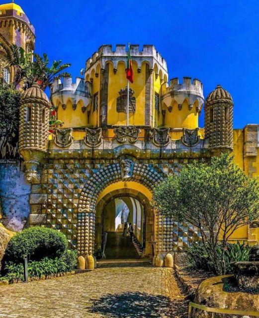 From Lisbon: Visit Queluz, Sintra, Cabo da Roca and Cascais - Queluz National Palace in one hour