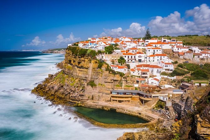 Full-Day Private Sintra Tour with Wine Tasting and Pena Palace - The Moorish Castle above the hills