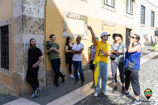 Historic Walking Tour Through Lisbon’s Oldest Neighborhood - Seeing Teatro Nacional Dona Maria II from outside