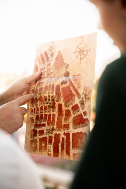 Historical Outdoor Game in Lisbon "The Cryptex of Pombal" - Baixa-Chiado and the first 15 minutes