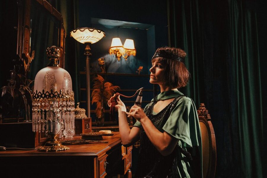 Lisboa - A Morte do Corvo, new immersive theatre, not spoken - How to Watch a Non-Verbal Performance