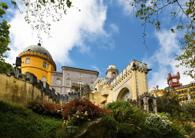 Lisboa: Sintra, Pena Palace, Cabo da Roca Coast and Cascais - The Estoril drive and the ride back to Lisbon