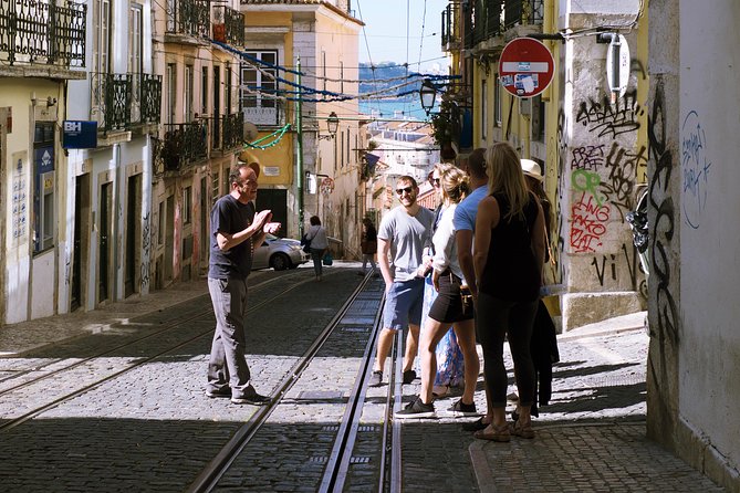 #LisboaLove Walk - Largo do Carmo, the tour’s centerpiece