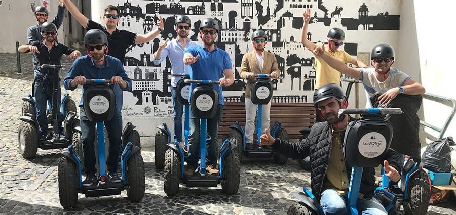 Lisbon: 1.5 Hour Private Segway Tour of the Castle - Mouraria: old streets and everyday Lisbon