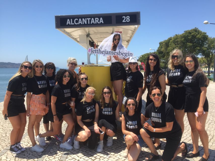 Lisbon: 1-Hour Beer or Sangria Bike Sightseeing Tour - Booking, timing, and cancellation details