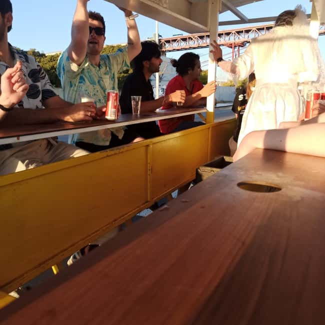 Lisbon: 1-Hour Beer or Sangria Bike Sightseeing Tour - Starting at Av. da Índia 70