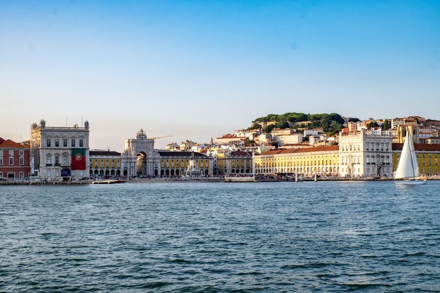 Lisbon: 1 or 2-Hour Cruise along the Tagus River - Is the $25 price worthwhile?