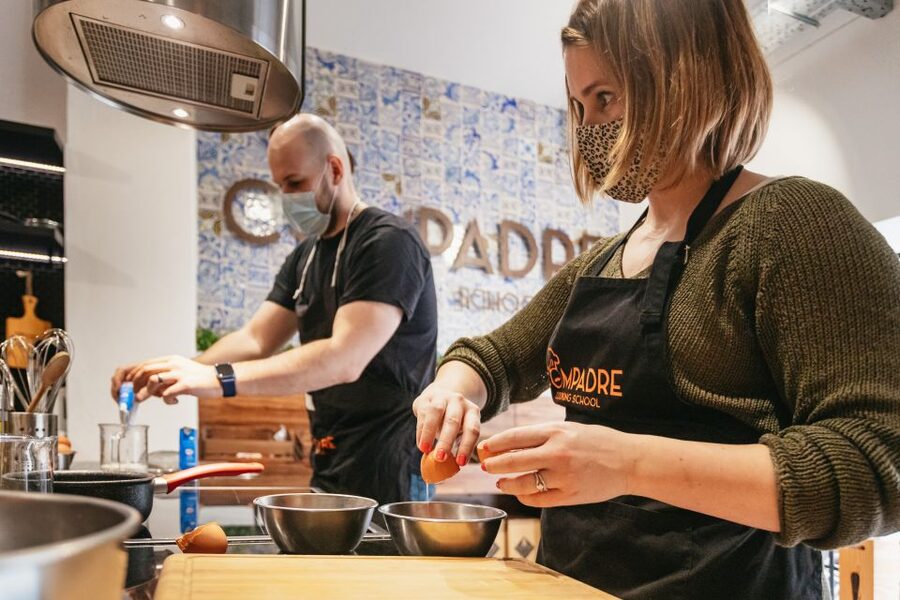 Lisbon: 2-Hour Pastel de Nata Cooking Class - Timing, cancellation, and what to bring