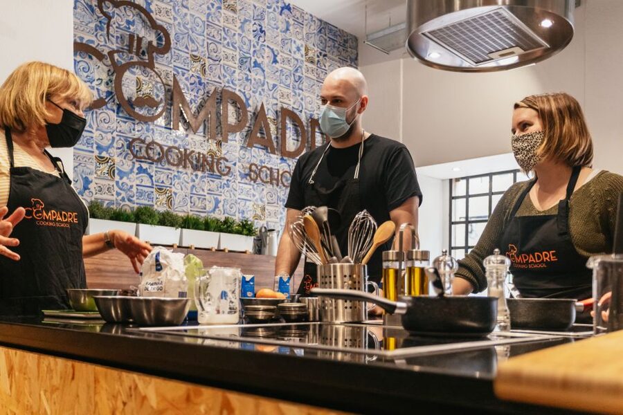 Lisbon: 2-Hour Pastel de Nata Cooking Class - Who should book this class
