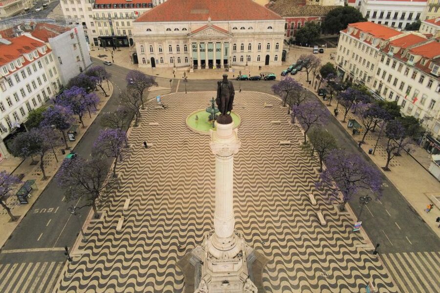Lisbon: 2-Hour Private City Highlights Kickstart Tour - Cervejaria Trindade and Lisbon’s decorated interiors