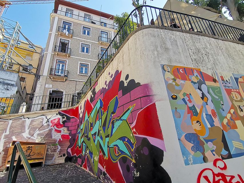 Lisbon: 2-Hour Street Art Photo Tour - From BessaHotel Liberdade into the historic center