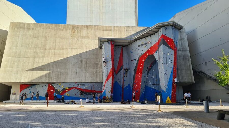 Lisbon: 25 de Abril Bridge Guided Climbing Experience - Is $35 a fair price?