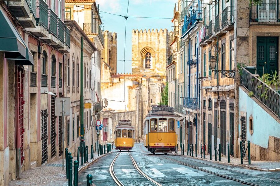 Lisbon: 3-Hour Historical Tour - What the guide adds beyond the landmarks