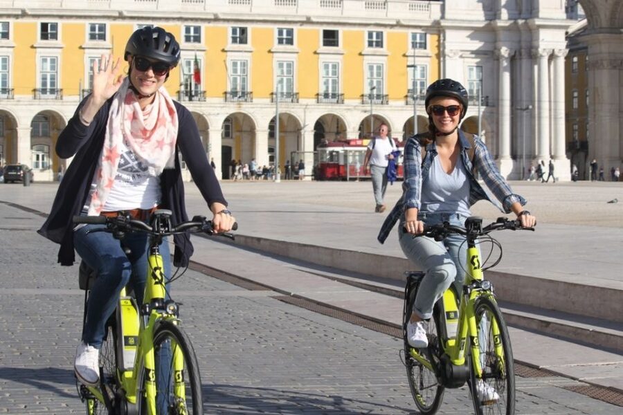 Lisbon: 3-Hour Tour by E-Bike - The guides make the difference