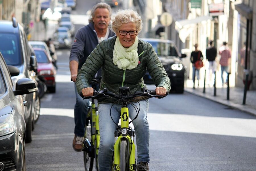 Lisbon: 3-Hour Tour by E-Bike - Safety, weather, and riding conditions