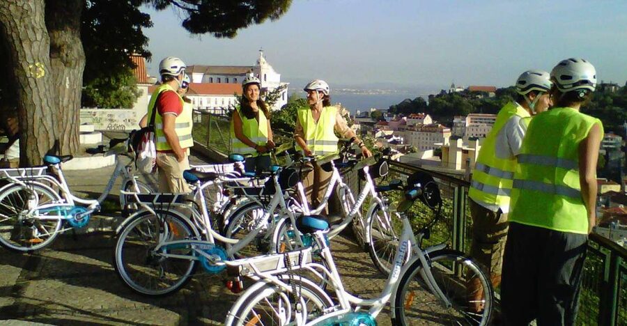 Lisbon: 7 Hills Half-Day Electric Bike Tour - Starting in Alfama near the harbor