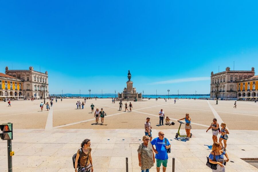 Lisbon: Amphibious Sightseeing Tour - Why this unusual Lisbon tour works