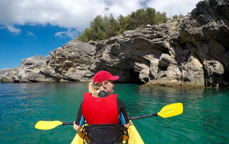 Lisbon: Arrabida Park Kayak Tour with Beach Picnic - Guides, group size, and the human side of the trip