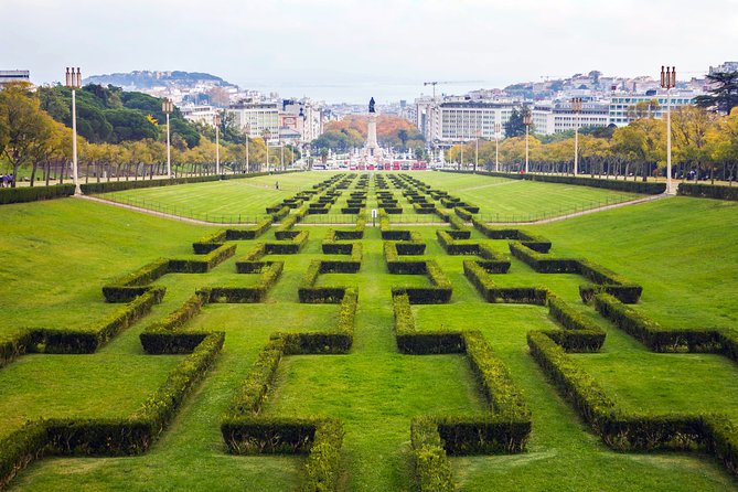 Lisbon: Belém Hop-On Hop-Off Bus Tour 24-Hour Ticket - Stops 11 and 12: Belém Tower and the Monument to the Discoveries