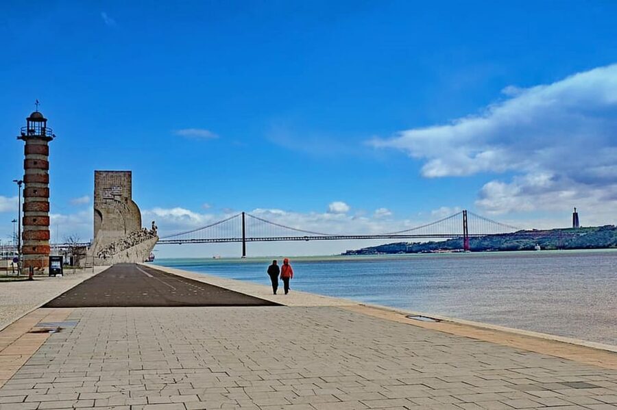 Lisbon: Belém, Sightseeing Tour by Tuk-Tuk - Pastéis de Belém, the stop worth planning around