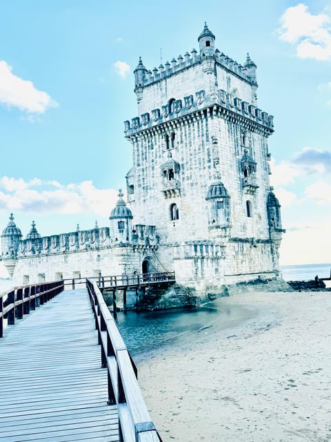 Lisbon: Belem Tour by TukTuk - Jerónimos Monastery and the church