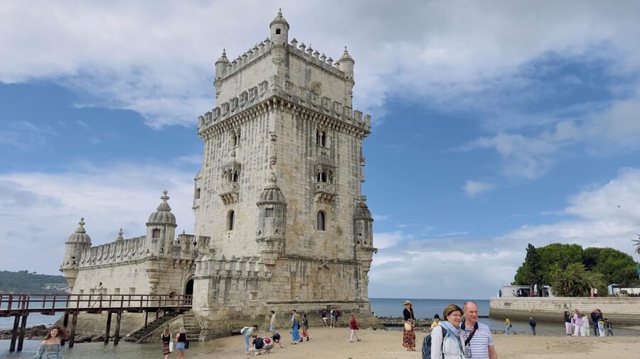 Lisbon: Belem Tour with Pastéis at Jerónimos Monastery - Who should book this Belém walk