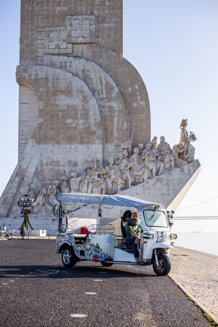 Lisbon: Belém Tuk Tuk Tour with Pastel de Nata Tasting - Jerónimos Monastery and Portugal’s royal display