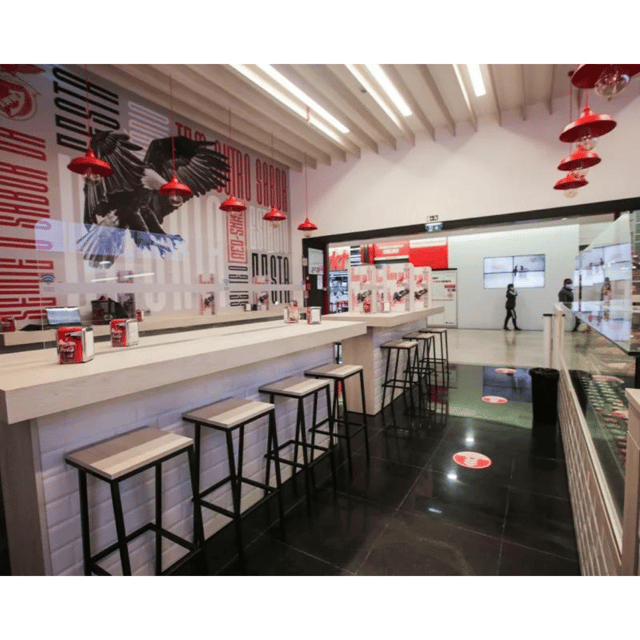 Lisbon: Benfica Stadium and Museum Tour with Meal and Scarf - Who will enjoy this Benfica visit most?