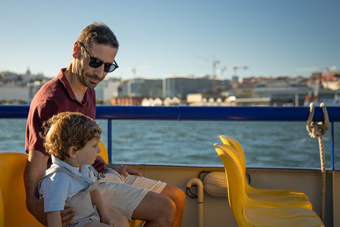 Lisbon Boat Cruise - Seeing Lisbon from the Tagus