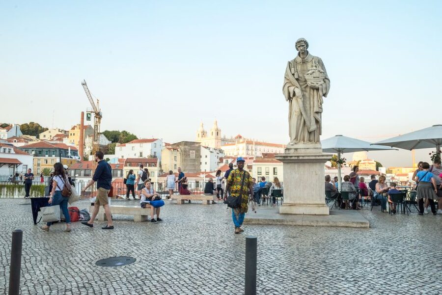 Lisbon by Tuk Tuk Guided Tour: City of Neighborhoods - How much value do you get for $159?