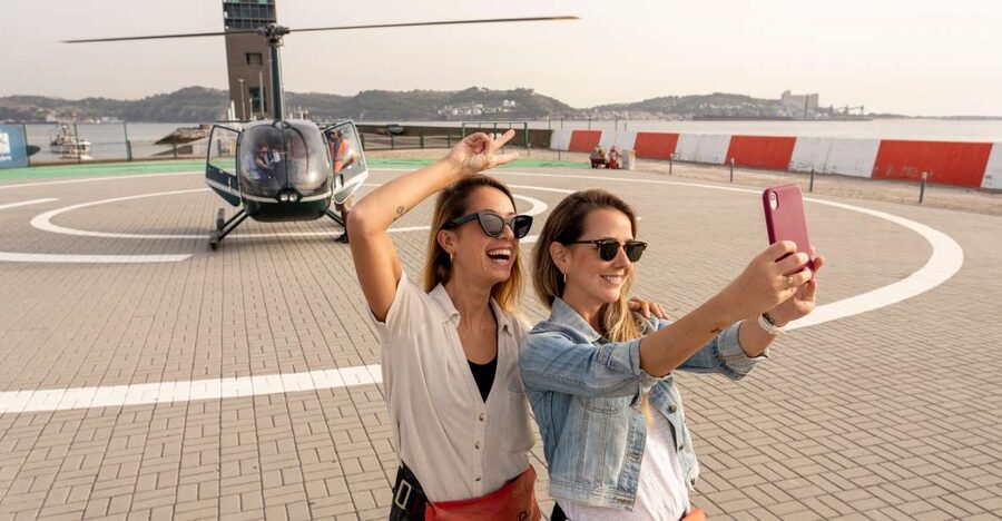 Lisbon: City and Coastline Sightseeing Helicopter Flight - Starting at Torre VTS