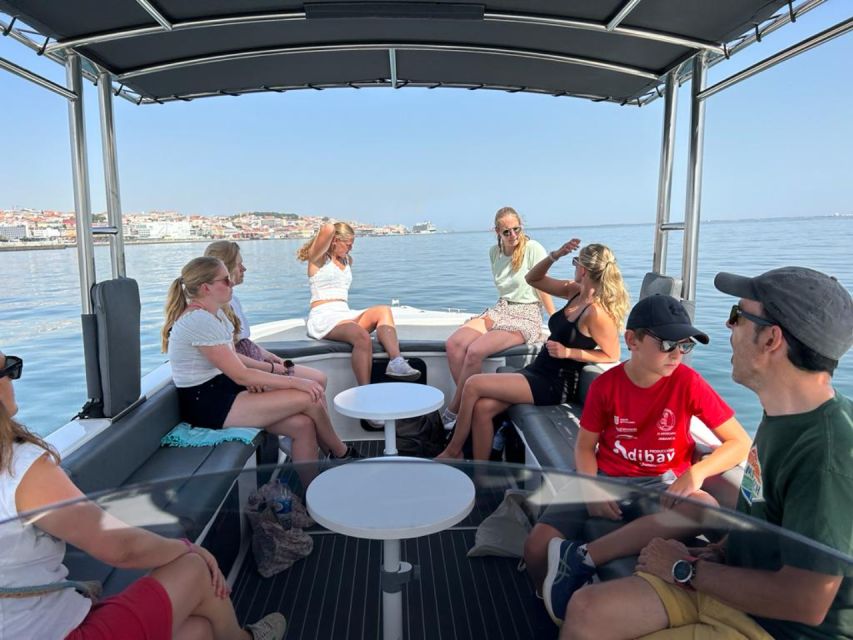 Lisbon: City Boat Cruise Daytime/Sunset/Night with Champagne - Starting beside Padrão dos Descobrimentos