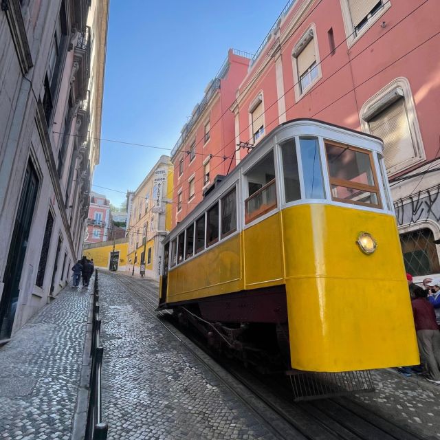Lisbon: City Tour Alfama, New Town and Belém - Walking through Alfama’s old lanes