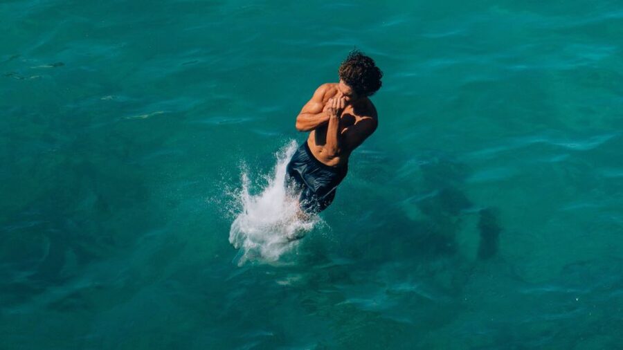 Lisbon: Cruise to the Beach with BBQ, Open Bar and Music - Who will enjoy this Tagus River outing