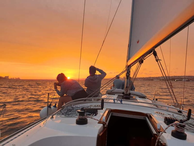 Lisbon: Daytime or Sunset Boat Cruise with History and Wine - Is $45 a fair price?