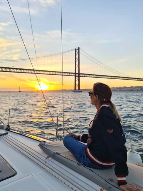 Lisbon: Daytime or Sunset Boat Cruise with History and Wine - Why seeing Lisbon from the Tagus is worth your time