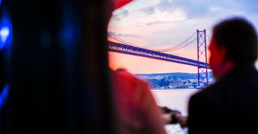 Lisbon: Disco Night Cruise with DJ and Open Bar - A Lisbon night out that happens on the water