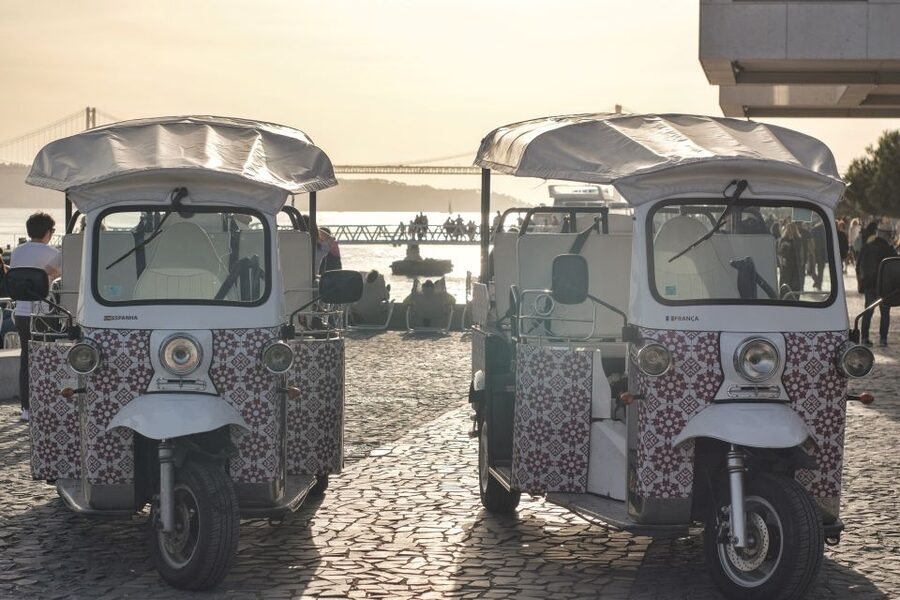 Lisbon: Discovering Belém Tuk Tuk Tour - Jerónimos Monastery and its church
